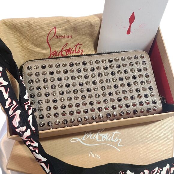 Christian Louboutin Gray Leather Silver Studded Panettone Long Wallet & Box VGUC - Picture 2 of 11